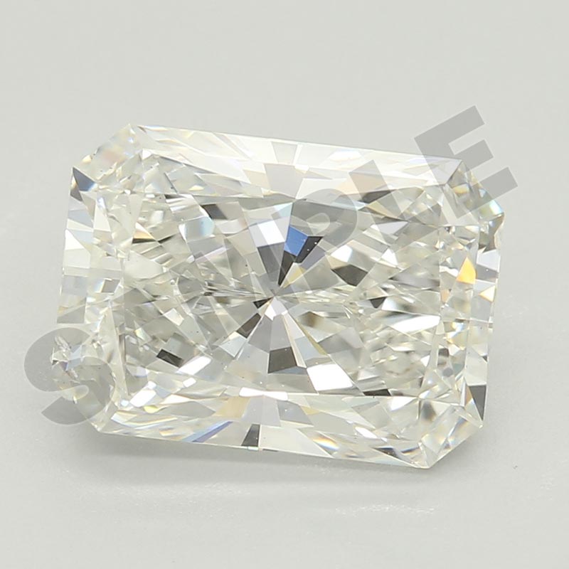 2.03 Carat Radiant IGI Labgrown Diamond,